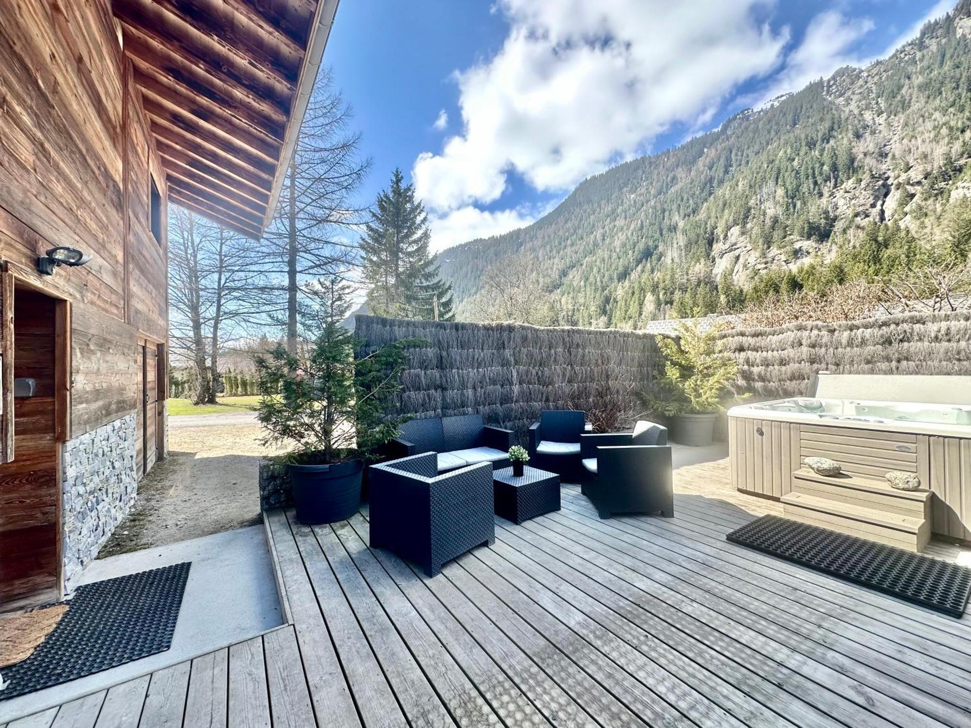 שאמוני Chalet Le Petit Nicolas, Jacuzzi, Vue Mont Blanc מראה חיצוני תמונה